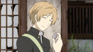Natsume still respects the cat teacher very much, and will pick up stones that look like it when he 