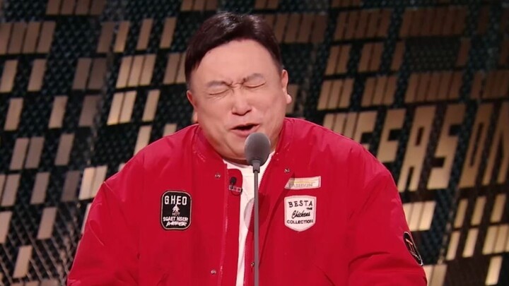 Others’ self-deprecating humor is just light and tasteful, but Wang Jing’s goes all the way.