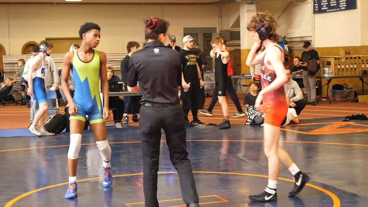 Ryan Beedon of Naperville WC [R] v. Mark Wilson of Englewood Live Wire WC [B]