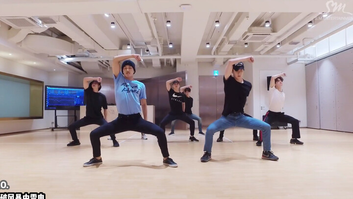 练习生小组评价舞台—SSS组 EXO《破风》