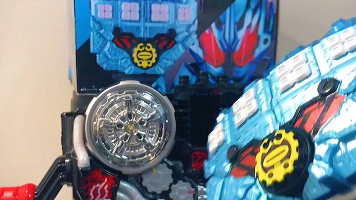 Đốt cháy trái tim! găng tay chống bão tuyết kamen Rider build DX