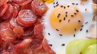 Buồn thì phải ăn thật nhiều chứ nhỉ ^^  #monngonmoingay