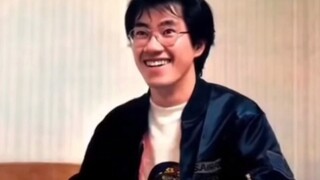 Kenapa orang bilang Akira Toriyama itu pemalas? Karena rambut pirangnya membuatnya malas