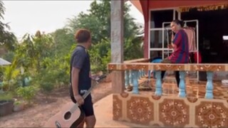 โทรศัพท์กีต้าร์มันพัง