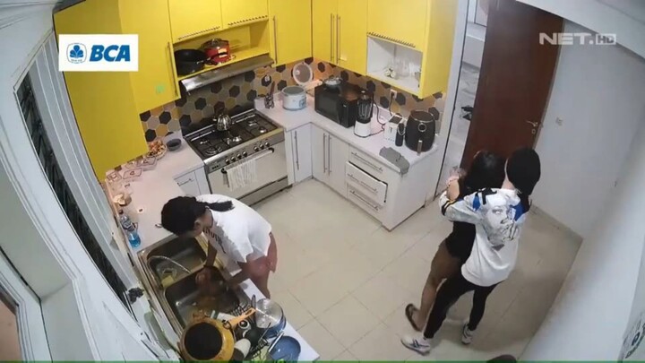 Timbul konflik baru, Yumi sampe pecahin telor