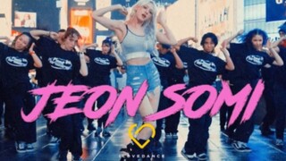 纽约辣妹！【Somi】街头热舞主打串烧Birthday+Fast forward+Dumb Dumb+XOXO全场！