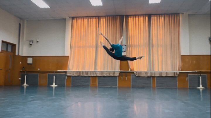 Class 21 Classical Dance 1: A Showcase of All-Round Techniques | Reliving the Shock of Watching My F