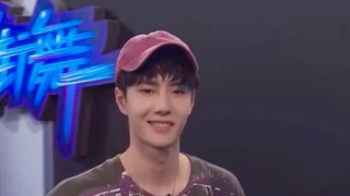 [หวาง อี้ป๋อ] อี้ป๋อน่ารักยิ่งกว่าในฟุตเทจที่ยังไม่ได้เผยแพร่ของ Street Dance! การทำเป็ดปักกิ่งน่ารั