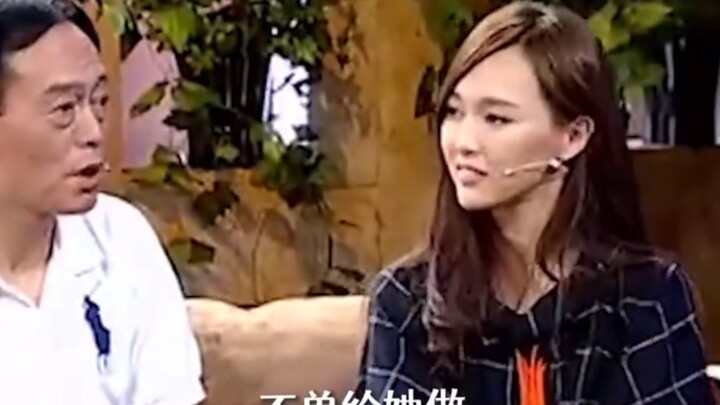 Tang Yan’s family of origin is truly enviable, with both her parents doting on her.