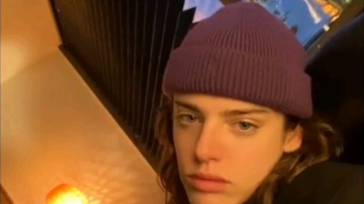 هل أنت متأكد أنها ليست فخًا للمثليات؟