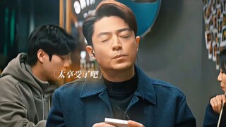 牛马人下班一个人吃全肉的烤肉真的幸福 别人看来的孤独其实不然 最重要的是找到适合自己的生活节奏...