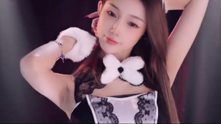 Sexy BJ Dance “Shake It” by Sistar #万万 #美女 #beauty #tiktok #douyin #辣妹 #甜妹 #bunnygirls