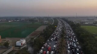 Drone_Footage_of_PTI_Massive_Protest___Imran_Khan_s_Final_Call(360p)