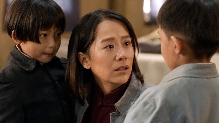 Đứa trẻ lớn lên từ trong tù, thật khó tưởng tượng nỗi đau mà em phải chịu đựng lớn đến nhường nào