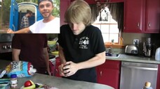 "Everyday Situations" 18: Open Jar Parker Zippel's Reaction