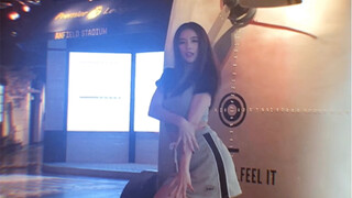 F(X)-Rum pum pum pum dance cover gigi bungsu pertama