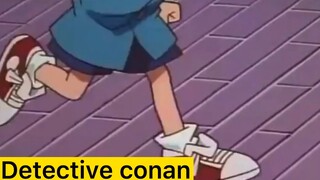 Những cú đá siêu phẩm từ Conan
