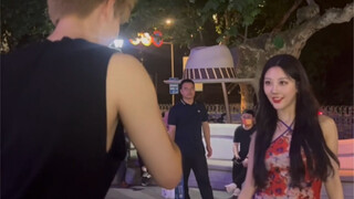 摄影怎么这么会扭