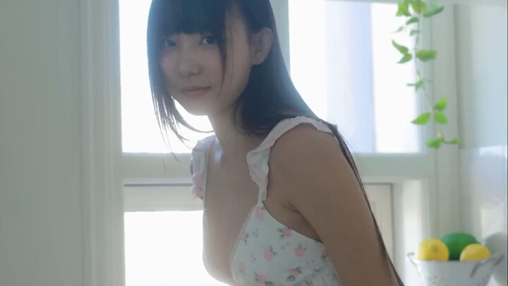 Ngay khoảnh khắc cô ấy nhảy xuống, tôi đã yêu!