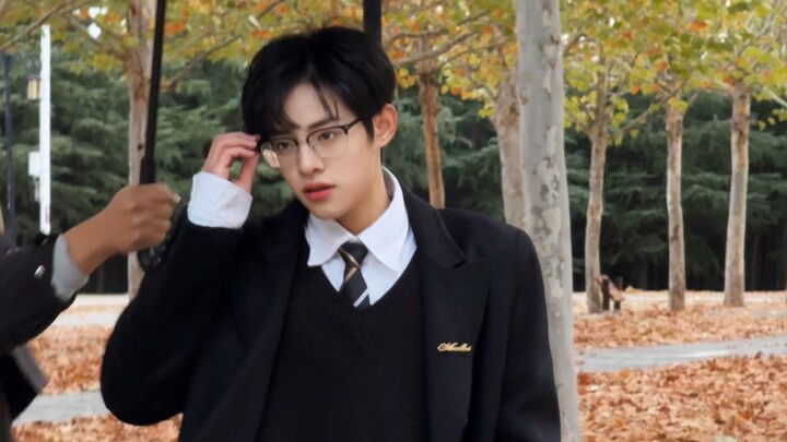 Can I tell what drama I'm following from the way I dress my brother?