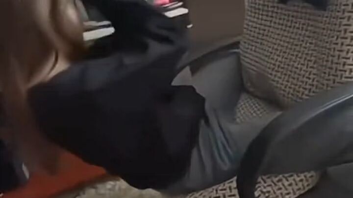 awek kentut 💨💨💨💨