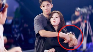 Tôi cũng không muốn làm vậy, nhưng anh ta viện đủ mọi lý do để làm vậy~