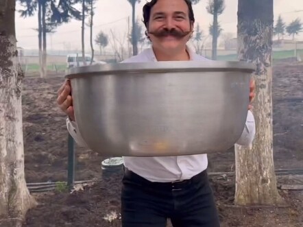 The Idea King Steps Up Himself!