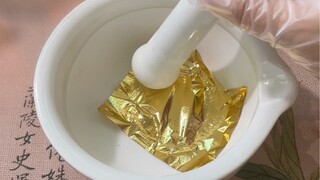 True red is certainly beautiful, but brownish red also has its own unique flavor——{Amber Gilded}