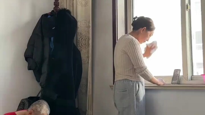 Bố tự lo liệu lấy nhé…