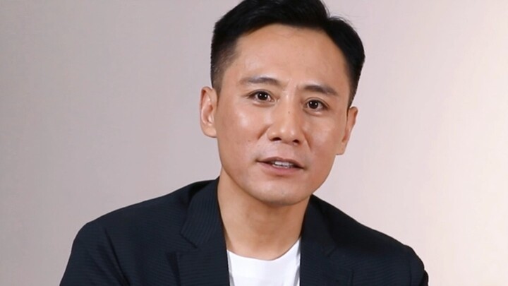 Liu Ye said he still brings sunflower seeds to award ceremonies! No wonder he’s the chairman of the 