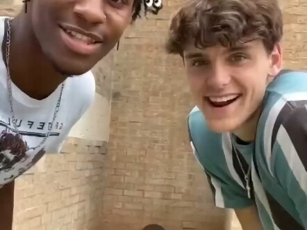 Petak Umpet 10 Detik