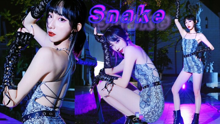 ❤️Want me to accompany you on Double Eleven? ❤️Beautiful girl snake out of the hole! Snake dance rem