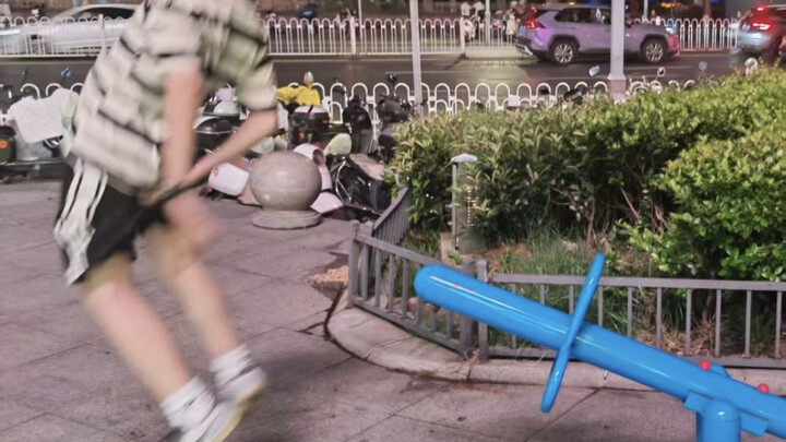 Komentar pedas untuk karya fotografi di kolom komentar!