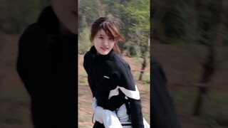 Zhao Lusi Studio Douyin Update 03.06.23 | Hou Lang Sun Toutou BTS