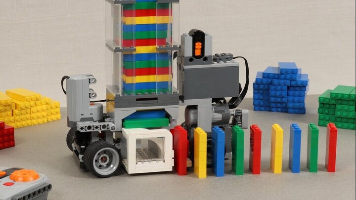 Otomatiskan kesenangannya! Mesin pajangan kartu domino otomatis buatan lego