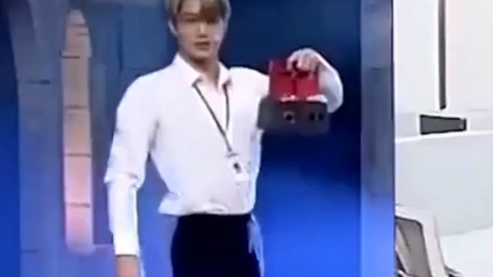 Kim Jong-in đã nỗ lực đến mức nào để quảng bá bài hát của mình