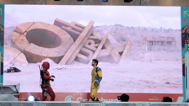 Cosplay Deadpool dan Wolverine di Indonesia Comic Con 2024 Jakarta Convention Center