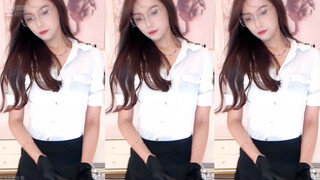 虎牙舒芯d      制服