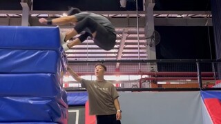 《有这弹跳上二楼都不用楼梯吧》暑期弹跳训练