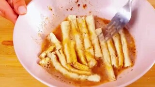 Awalnya aku berpikir untuk membacanya, tapi akhirnya mendengarkannya. Untuk pertama kalinya, menurut