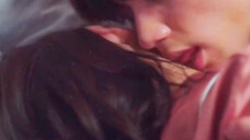 [French kiss] This boat scene is very sexy, the body is softened by kissing ~ It feels like a blockb