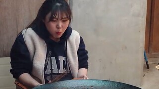 mukbang nồi mì khổng lồ #food