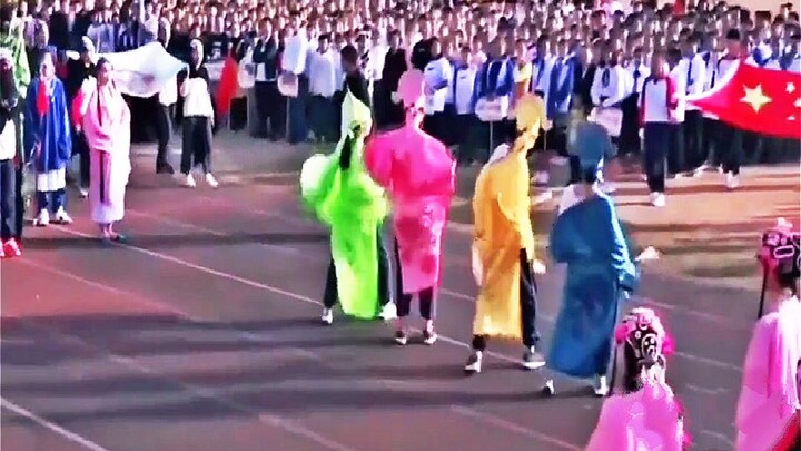 Sejak generasi kelahiran 1990-an mulai menjadi guru, gaya keseluruhan dunia pendidikan perlahan-laha