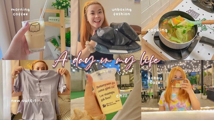 a day in my life : morning coffee, unboxing, cooking, cafe vlog 🍃