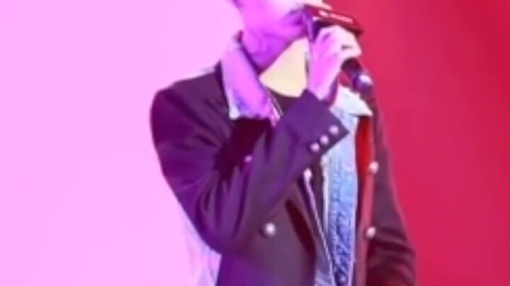 [Xiao Zhan] ว่ากันว่าไม่มีใครสามารถหนีจากฉากที่โด่งดังทั้งสิบสองของเซียว Zhan ได้! พลังงานสูงสุดๆ! ถ