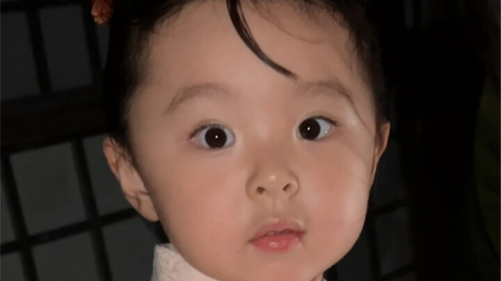 للمرة الأولى في التصوير، تيان تيان بالفعل اعتبر معجون الشعر مثل الآيس كريم، ومع هذا ما زال يقول إنه 