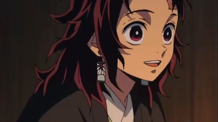 Di bagian ibu laki-laki ini