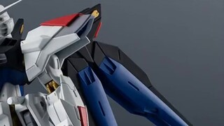 Dòng GU Red Heretic/Sirius Barbatos/Strong Self II Style đã được phát hành! Bán vào tháng 9! 3.000 y