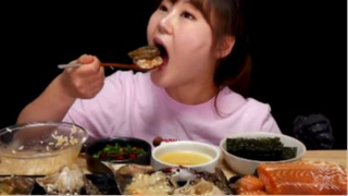 ASMR Mukbang cua sống và bào ngư, tôm, cá hồi ướp gia vị #mukbang #asmr