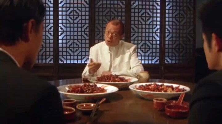 เมนูไก่ตัวผู้ต้าหงเปาต้องทานคู่กับเหล้าขาวเท่านั้น